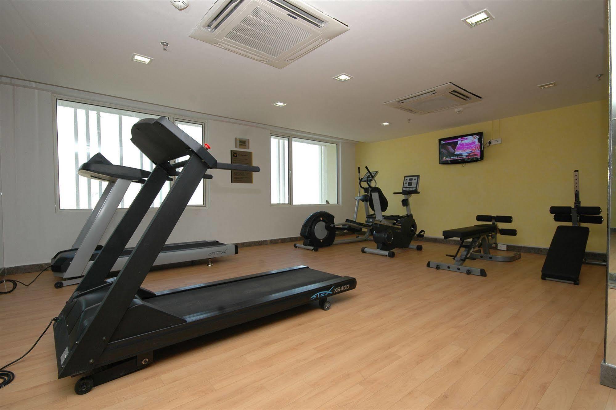 Keys Select By Lemon Tree Hotels, Ludhiana Extérieur photo